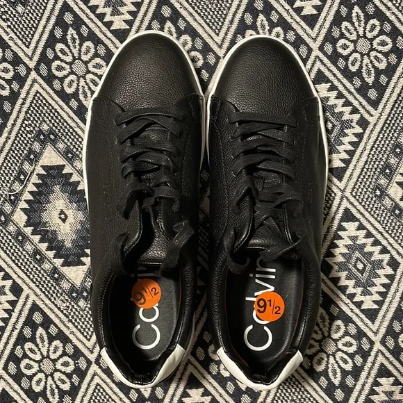 Black Calvin Klein sneakers - Picture 2 of 6